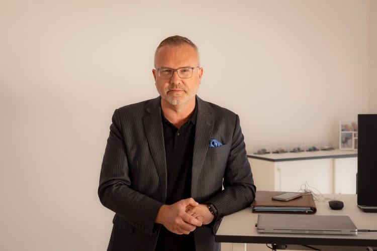 opseo-Gruppe mit neuem Clusterleiter West und Geschäftsführer für 365 Grad